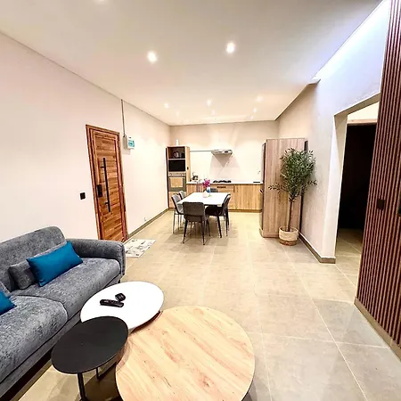 Luxurious Apartment Pebble Bay F2